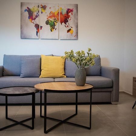 Luxury Autonomous Ground Floor Apartment Игуменица Экстерьер фото